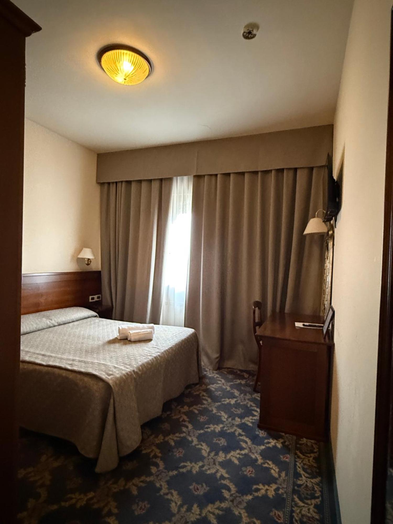 Hotel Terme Posta Padova Hotel Rc12 Abano Terme Exterior photo